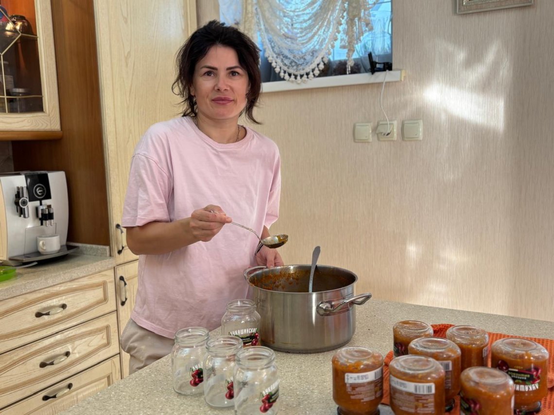 Заготовки на зиму аджика